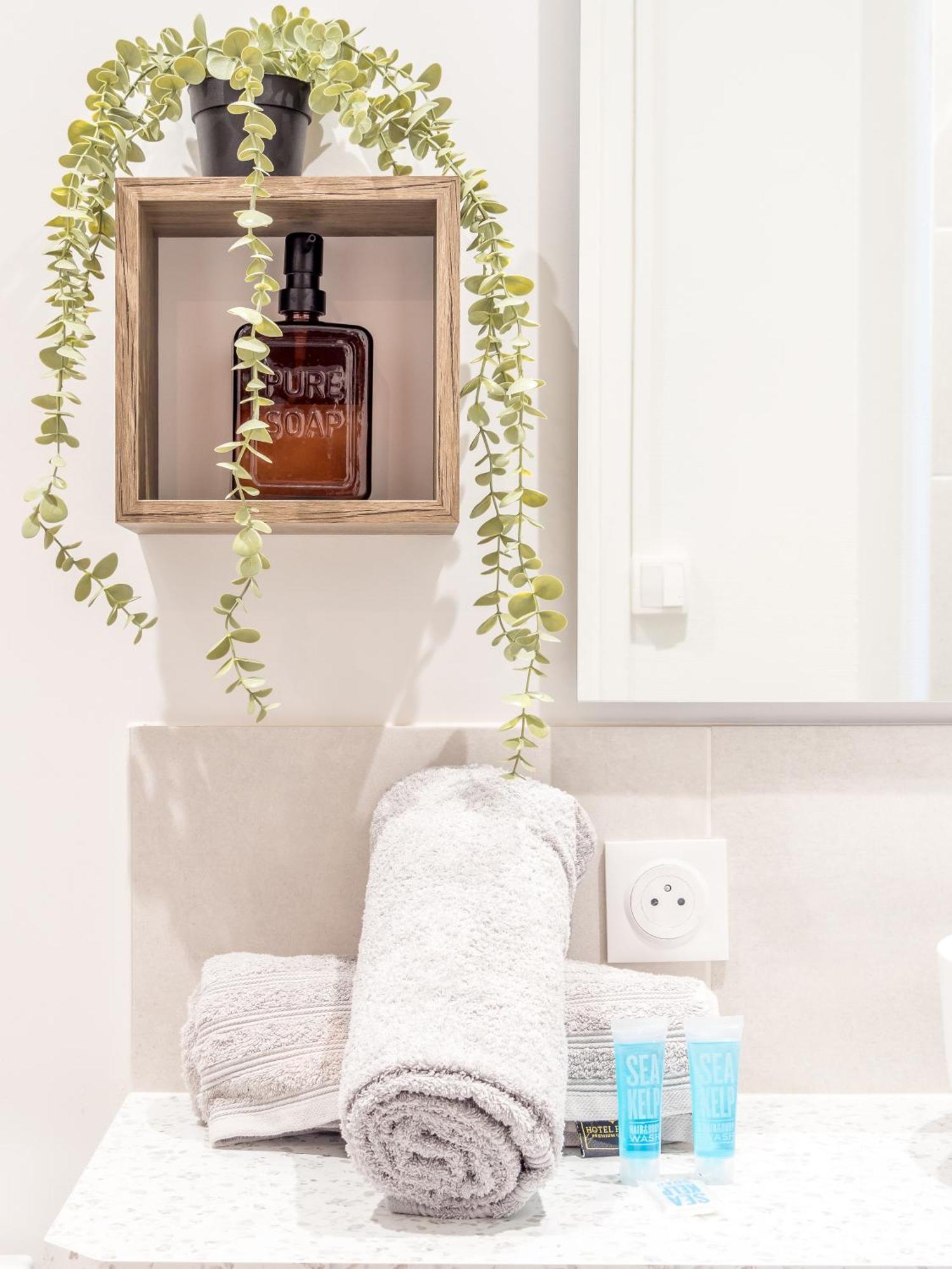 Le Cosy Shelby Proche Gare 150M Apartment วิลฟร็องช์-ซูร์-โซน ภายนอก รูปภาพ