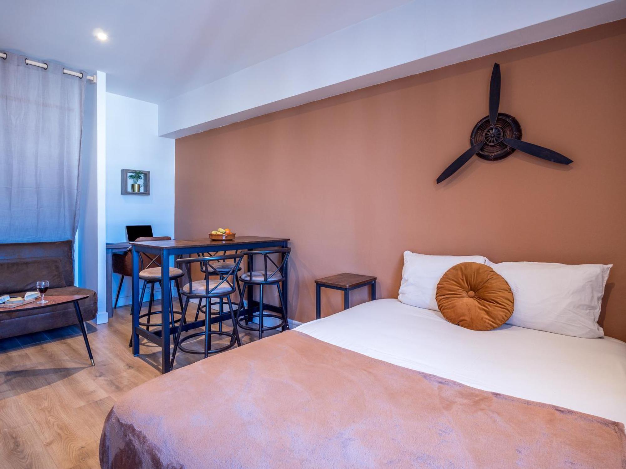 Le Cosy Shelby Proche Gare 150M Apartment วิลฟร็องช์-ซูร์-โซน ภายนอก รูปภาพ